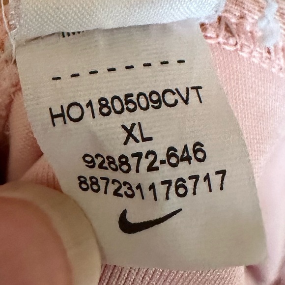 Nike Victory Metallic Sports Bra - Picture 5 of 5